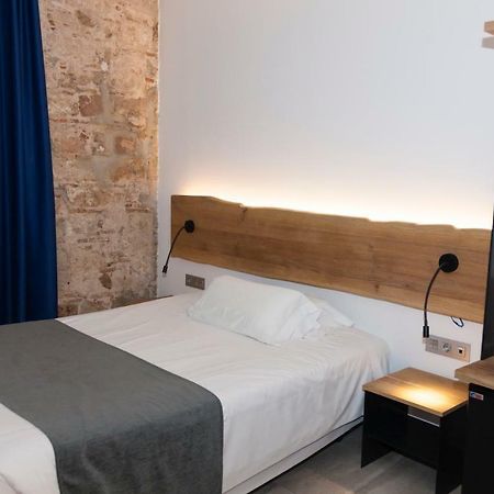 Hostal Paris Барселона Екстер'єр фото