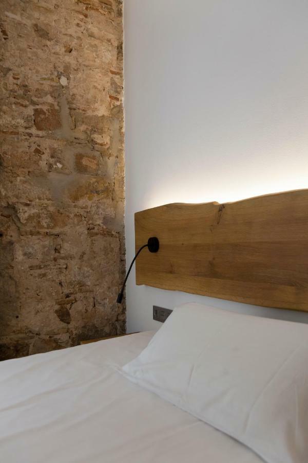 Hostal Paris Барселона Екстер'єр фото