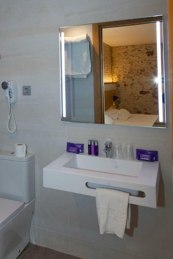 Hostal Paris Барселона Екстер'єр фото