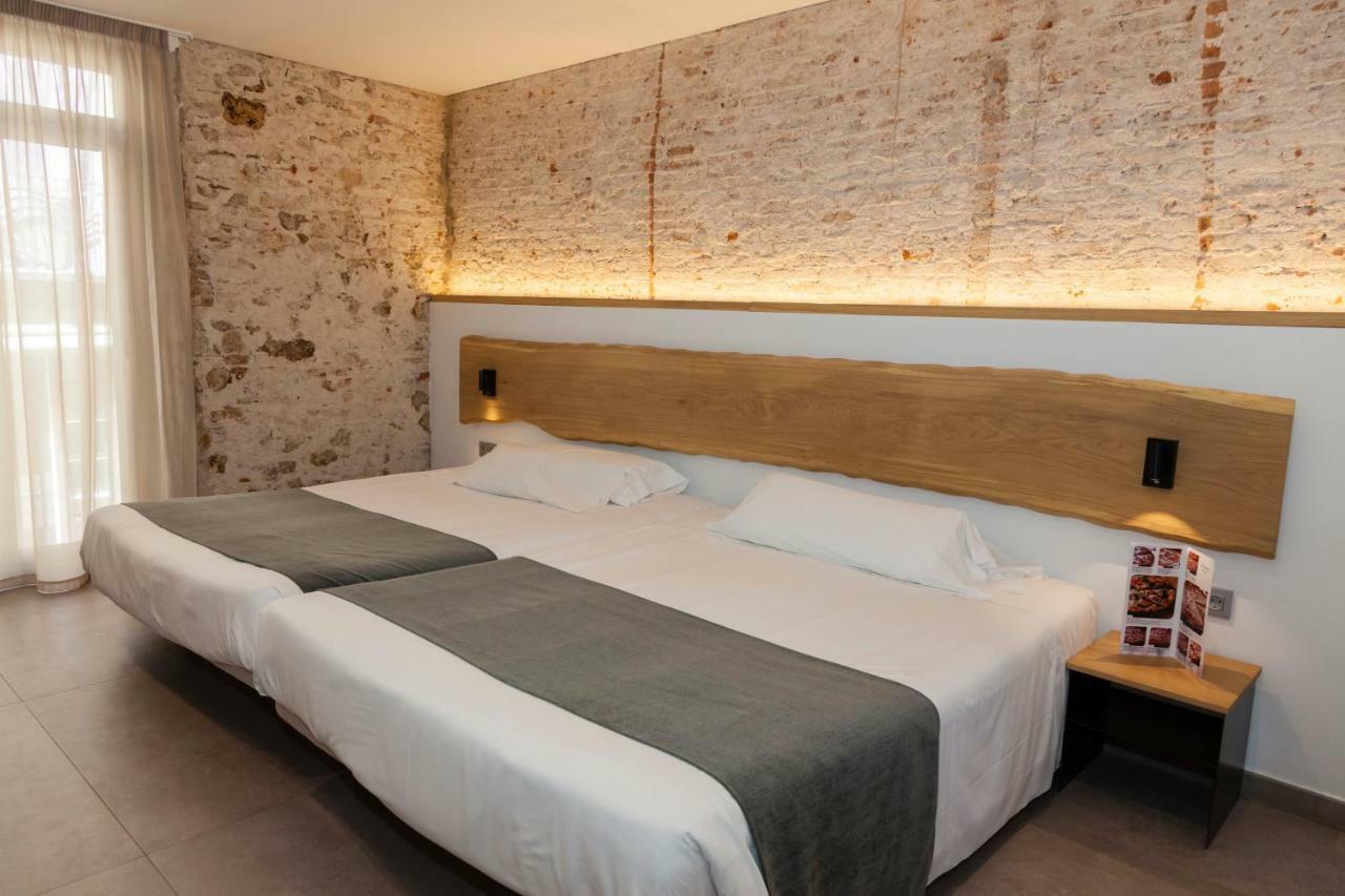 Hostal Paris Барселона Екстер'єр фото